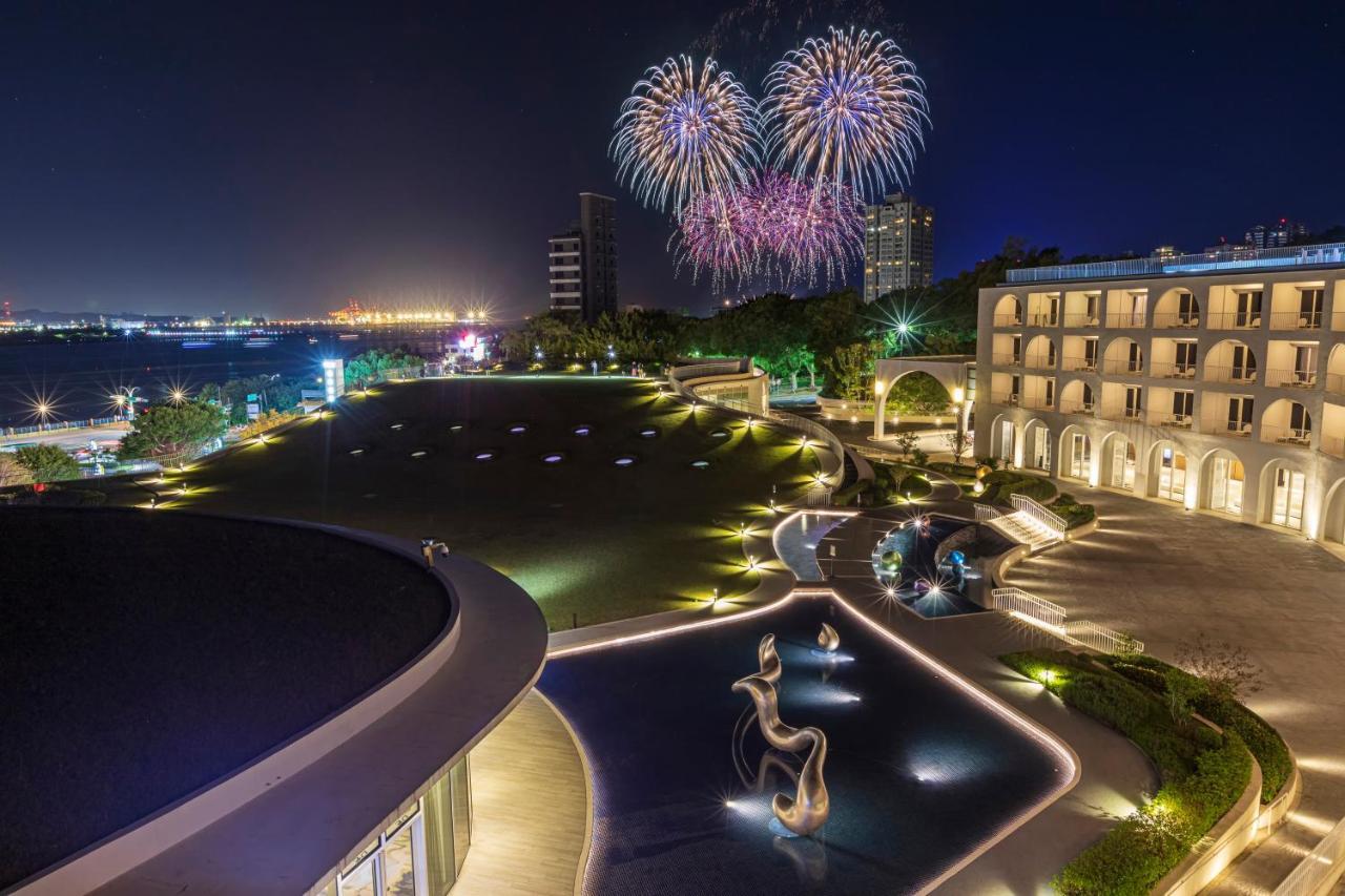Golden Tulip Fab Hotel New Taipei Даньшуй Екстер'єр фото