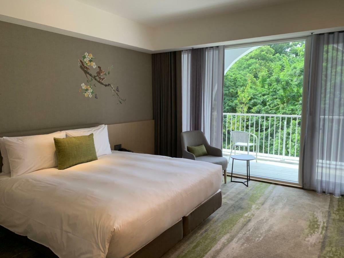 Golden Tulip Fab Hotel New Taipei Даньшуй Екстер'єр фото
